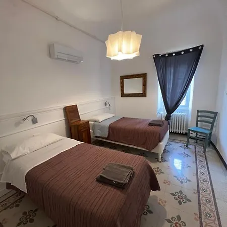 Casa Del Poeta Apartment Riva Ligure Exterior photo