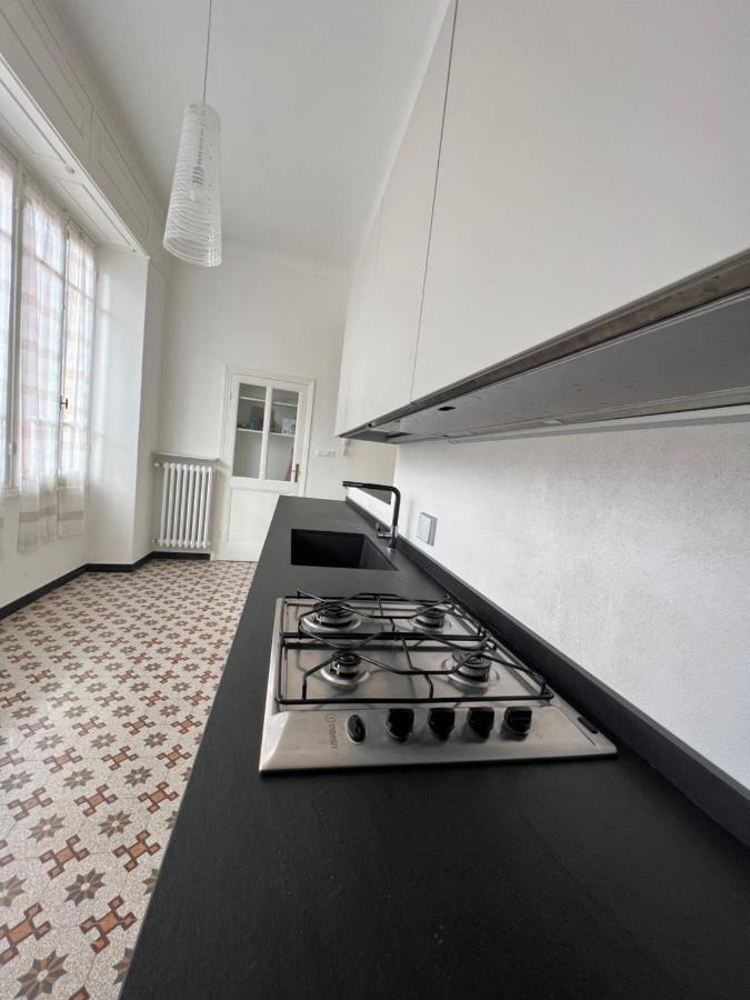 Casa Del Poeta Apartment Riva Ligure